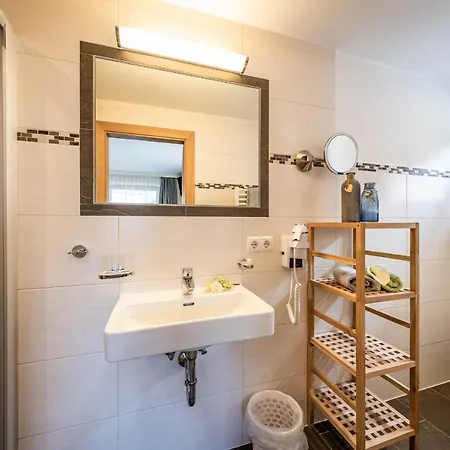 Haus Hochland Guest house