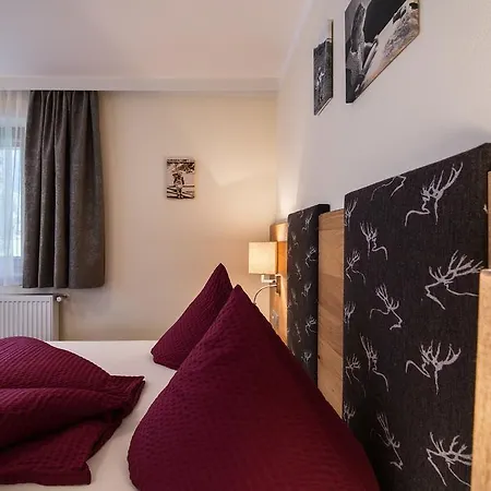 Guest house Haus Hochland 3*