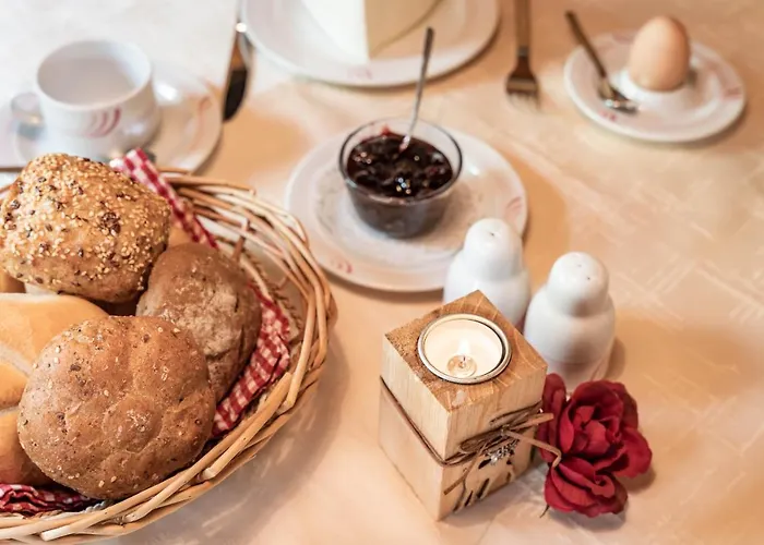 Haus Hochland Gasthof 3*